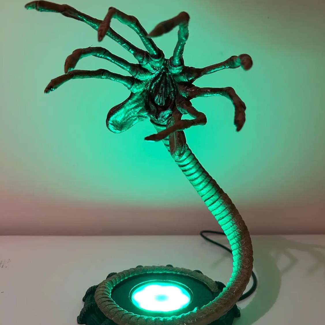 Alien Facehugger Lamp Nightlig - Home Decor Light 评论和价格