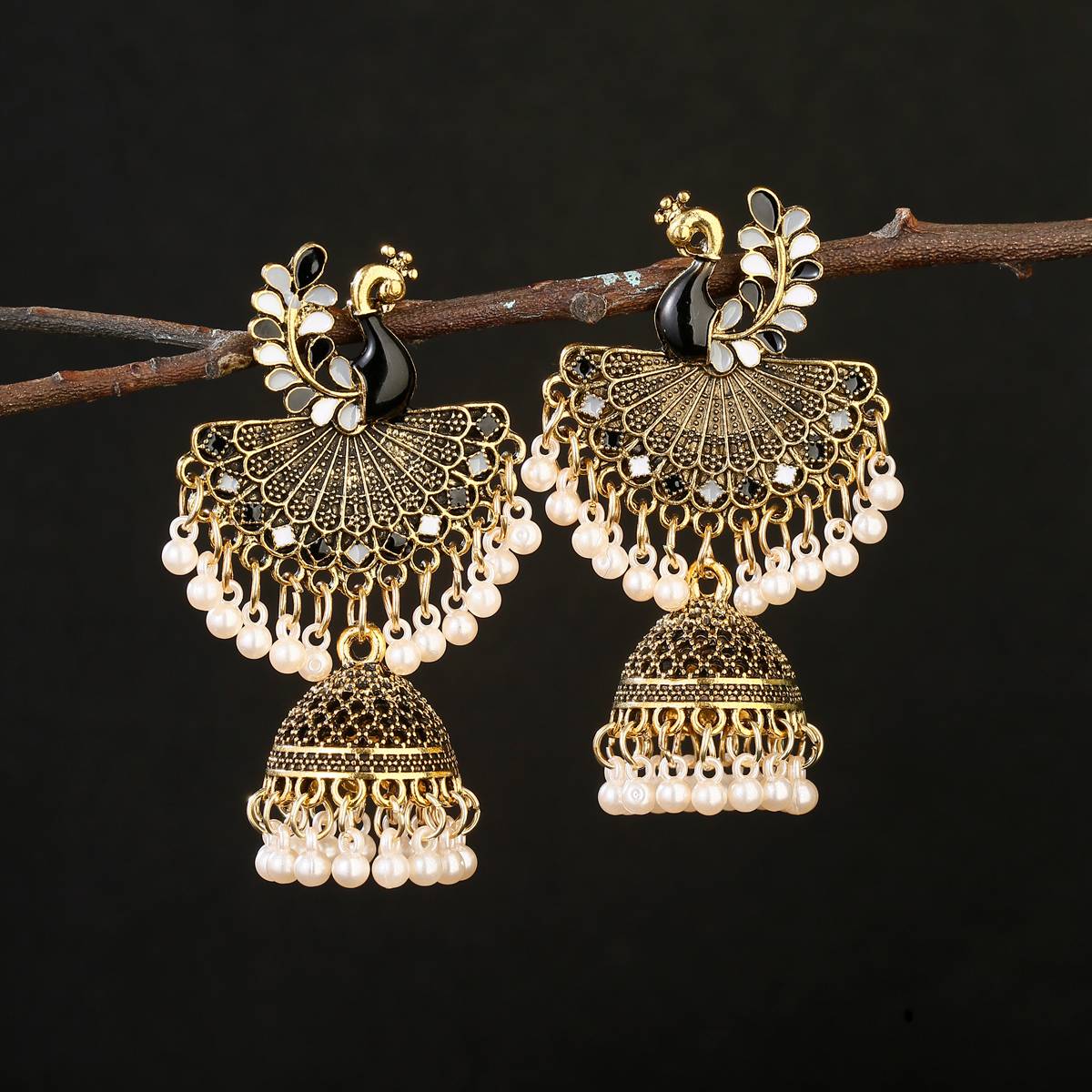 Vintage Antique Indian Drippin - Boho Wind Chimes 评论和价格